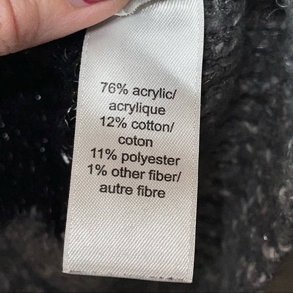 MAURICE’S Sweater‎ Women’s Sz M Black & Gray Sparkly Pullover - Picture 6 of 8